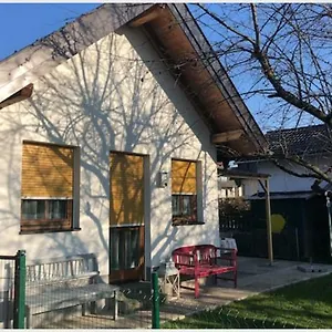 Knusperhaus Mit Garten Ferienhaus Salzburg